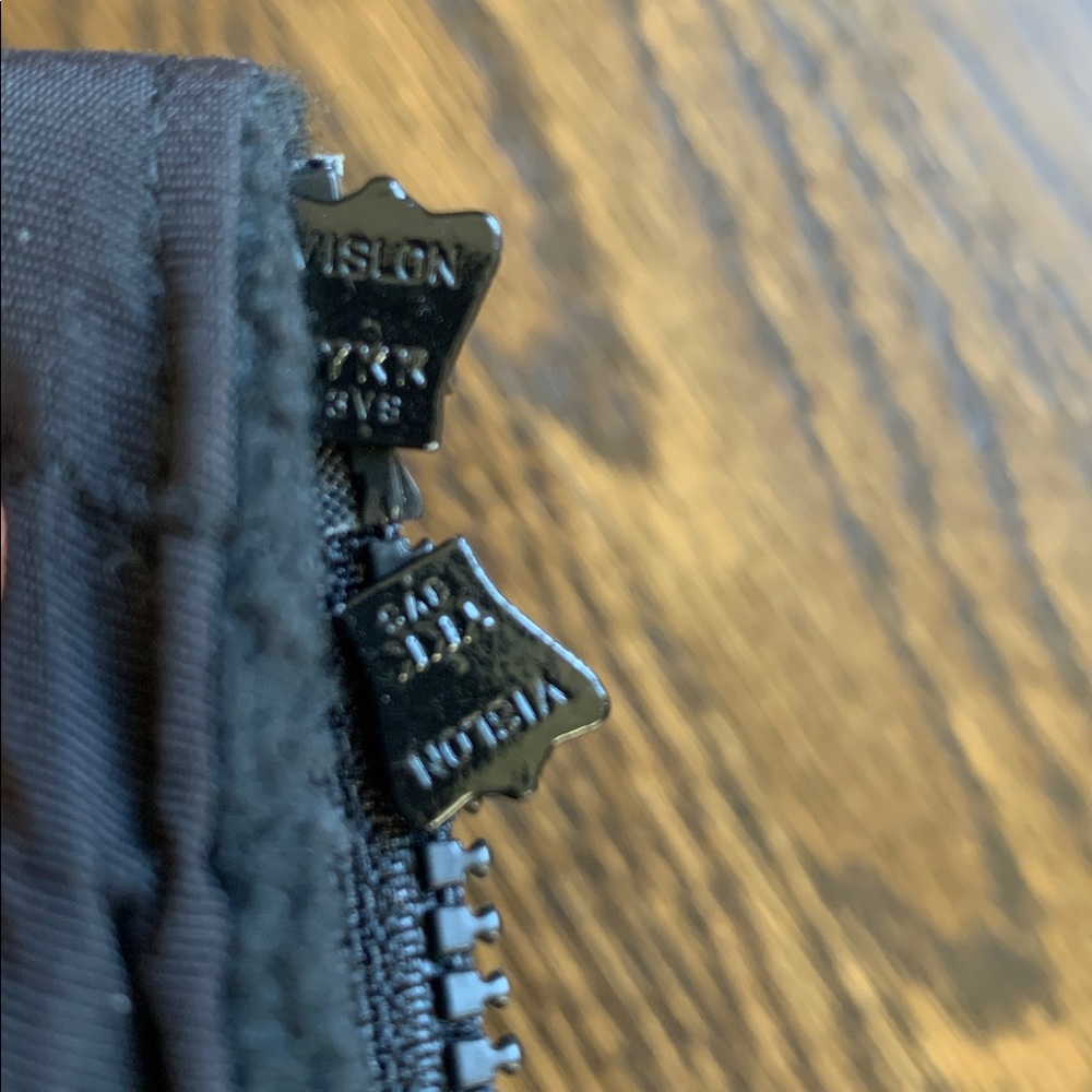 Black Jacket Extender insert - Picture 7 of 7